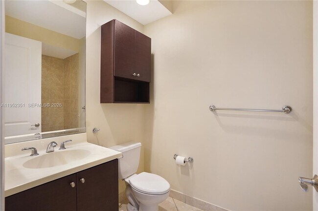 Building Photo - 2900 NW 125th Ave