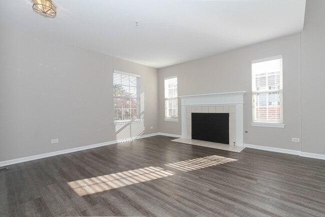 Building Photo - 2465 Frost Dr