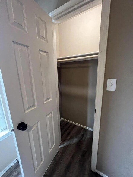 Building Photo - 2911 Cornell St