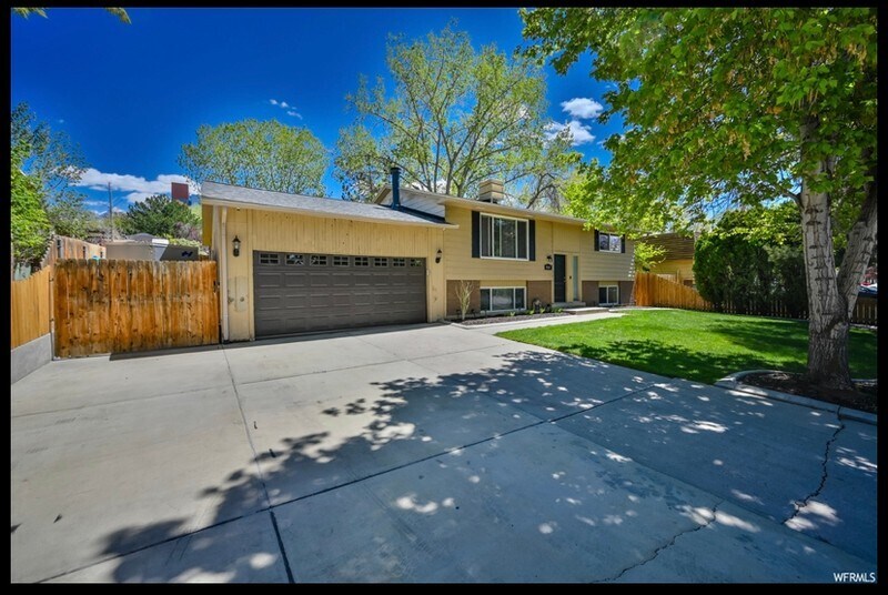 Building Photo - 9547 Flint Dr