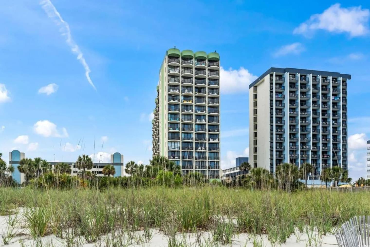 Building Photo - 2310 N Ocean Blvd