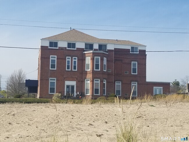 Building Photo - 1 Peck Ave