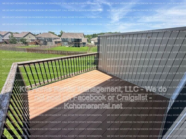 Building Photo - 10530 Kane Dr