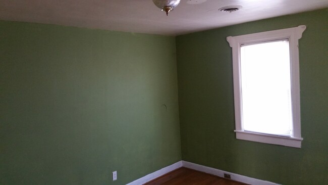 Building Photo - 130 Leavenworth St