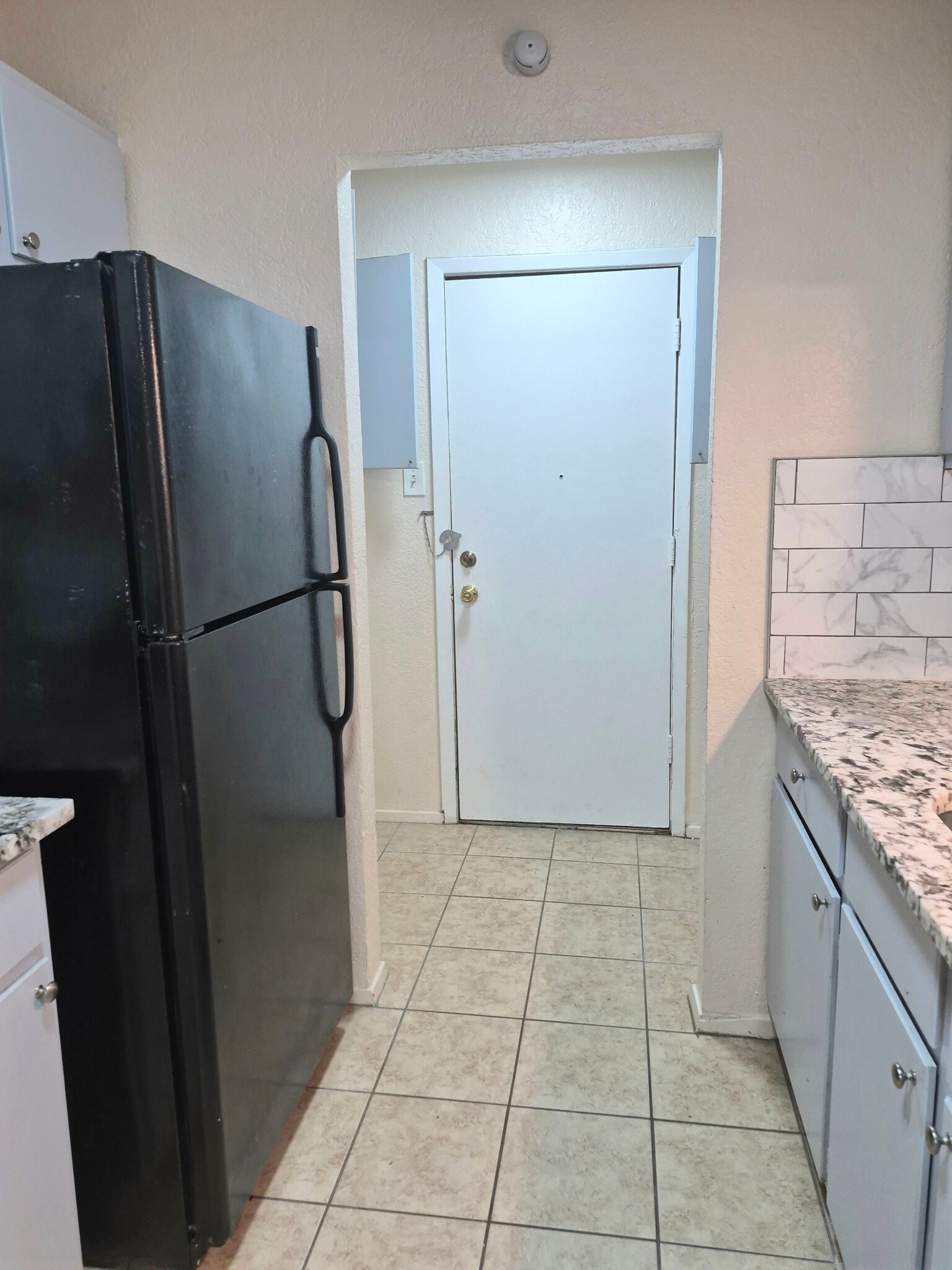 Building Photo - 3712 Hulen Park Cir