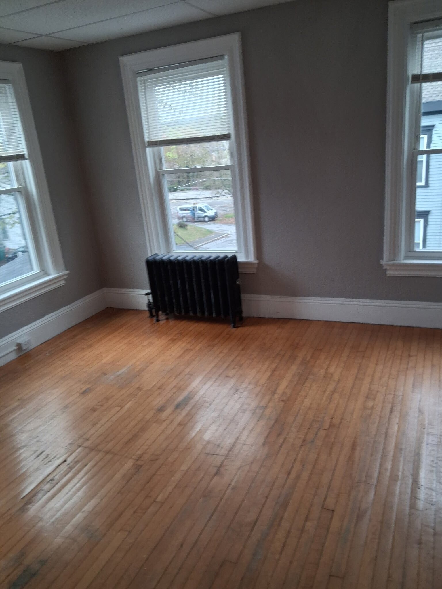 Building Photo - 28 Beacon St
