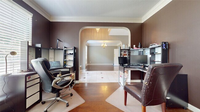 Building Photo - 9222 Symphonic Ln
