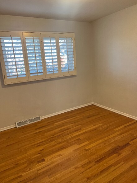 Building Photo - 5670 W 51st Ave