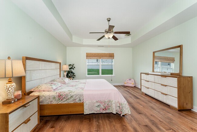 Building Photo - Beautiful 4/3 in High Point