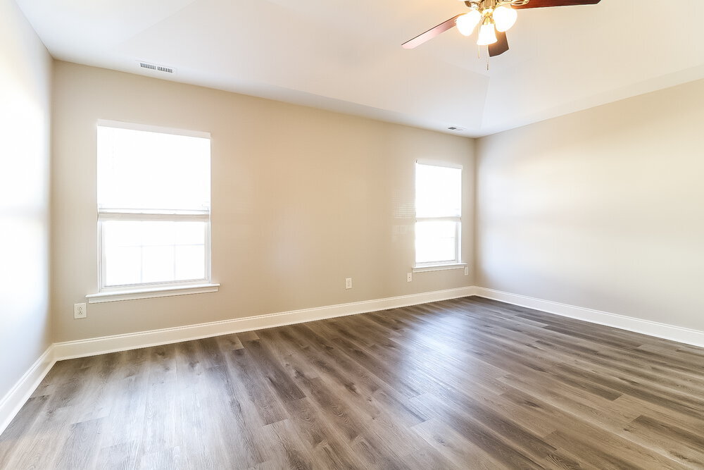 Building Photo - 6131 Paducah Dr