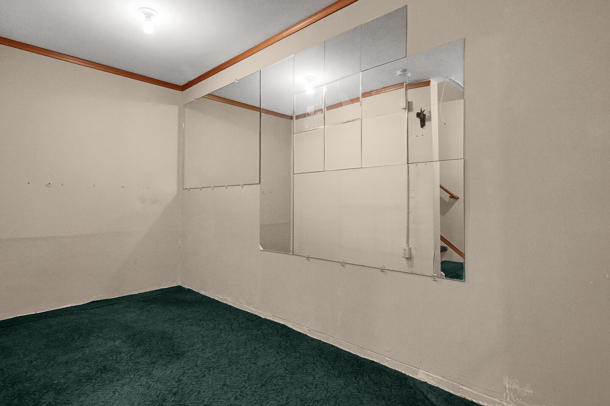 Building Photo - 321 Amber Wood Way