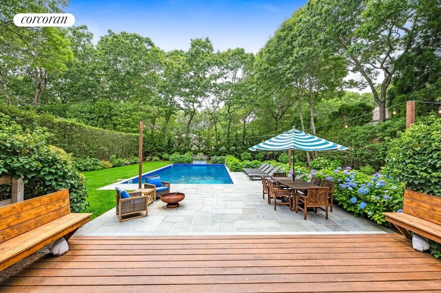 Building Photo - 97 Wainscott NW Rd