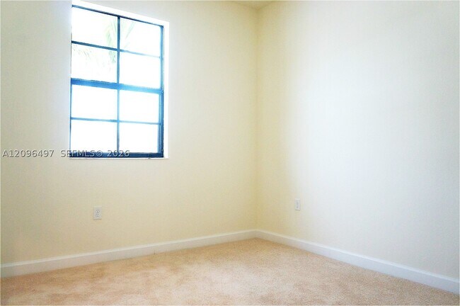 Building Photo - 9345 W 33rd Ln