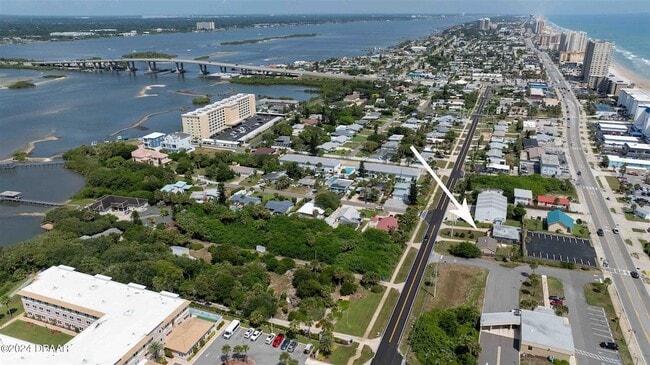 Building Photo - 3637 Cardinal Blvd