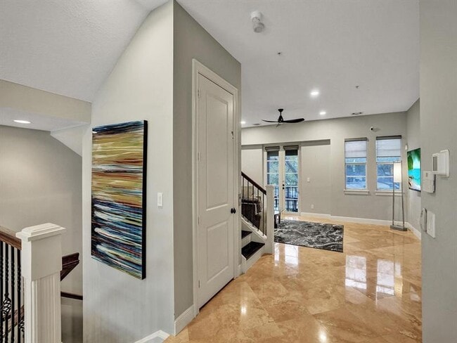 Building Photo - 58 Via Floresta Dr
