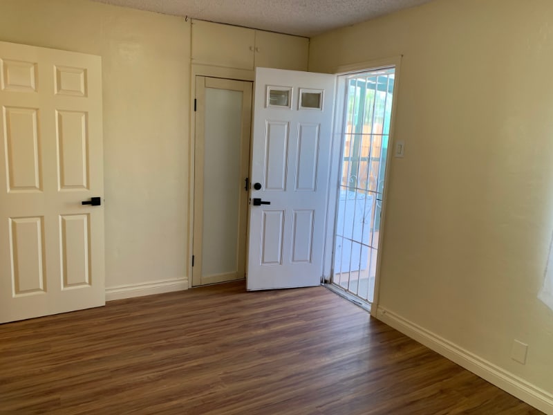 Building Photo - 6842 Kramer St