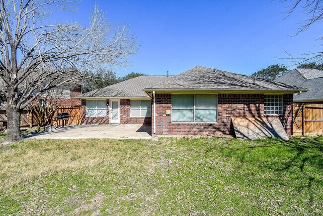 Building Photo - 14703 Concord Grove