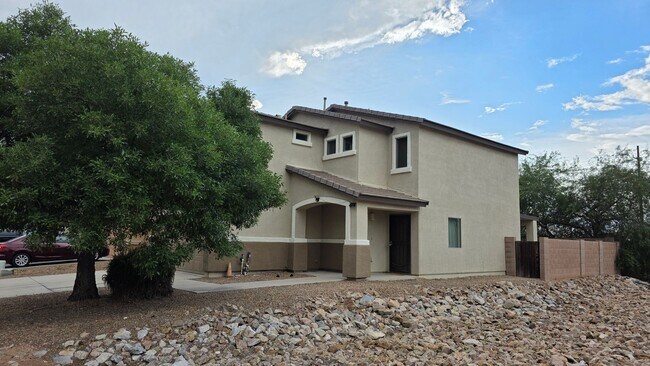 Building Photo - 4763 E American Beauty Dr