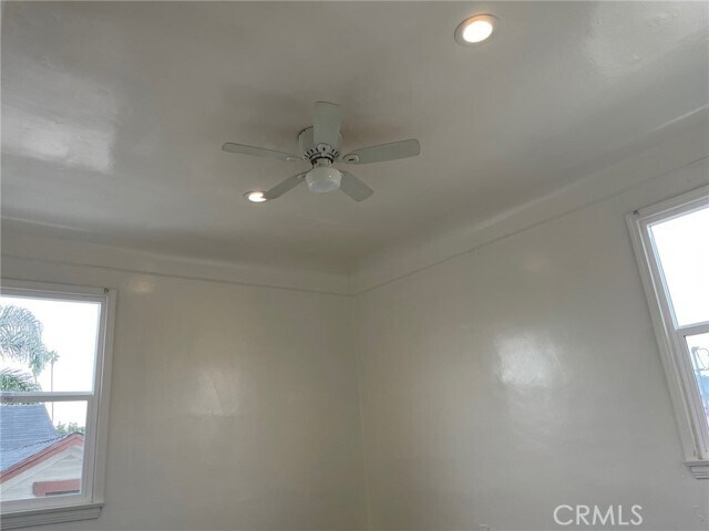 Building Photo - 3968 Arlington Ave