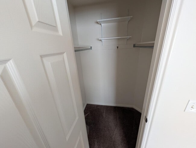 Building Photo - 164 W 200 S