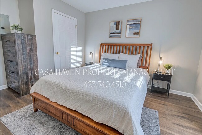 Building Photo - 2 Bed 1 Bath