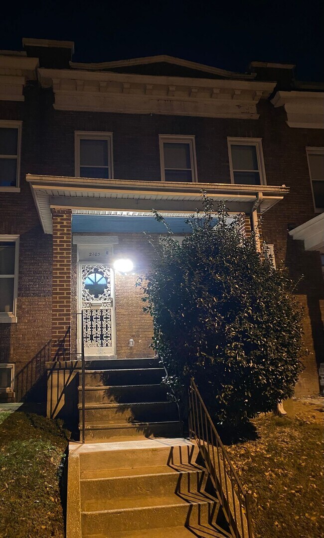 Building Photo - 2103 Belair Rd