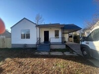 Building Photo - 3743 Buchanan Ave