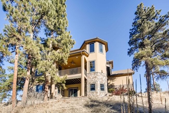 Building Photo - 1696 Ave Del Sol