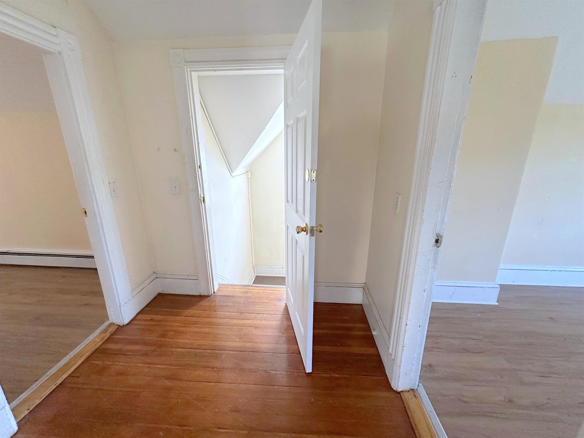 Building Photo - 145 College Ave