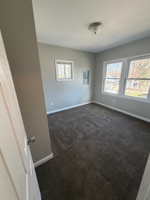 Building Photo - 459 9th St