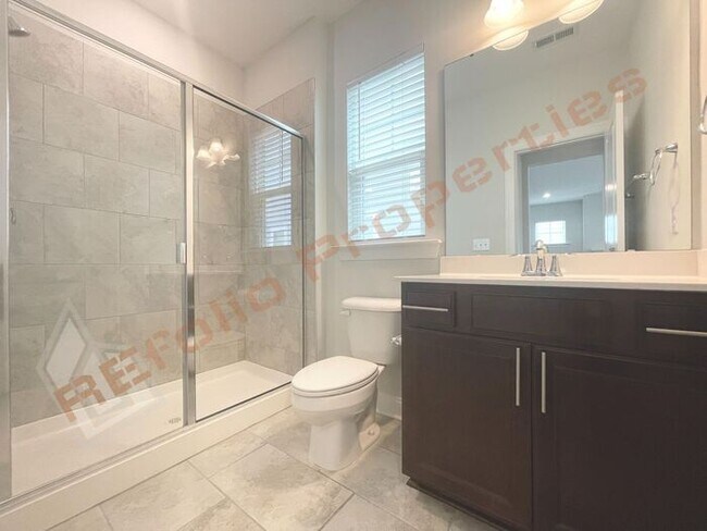 Building Photo - Lovely 2 Story 4 Bedroom, 3 Bath Single-Fa...