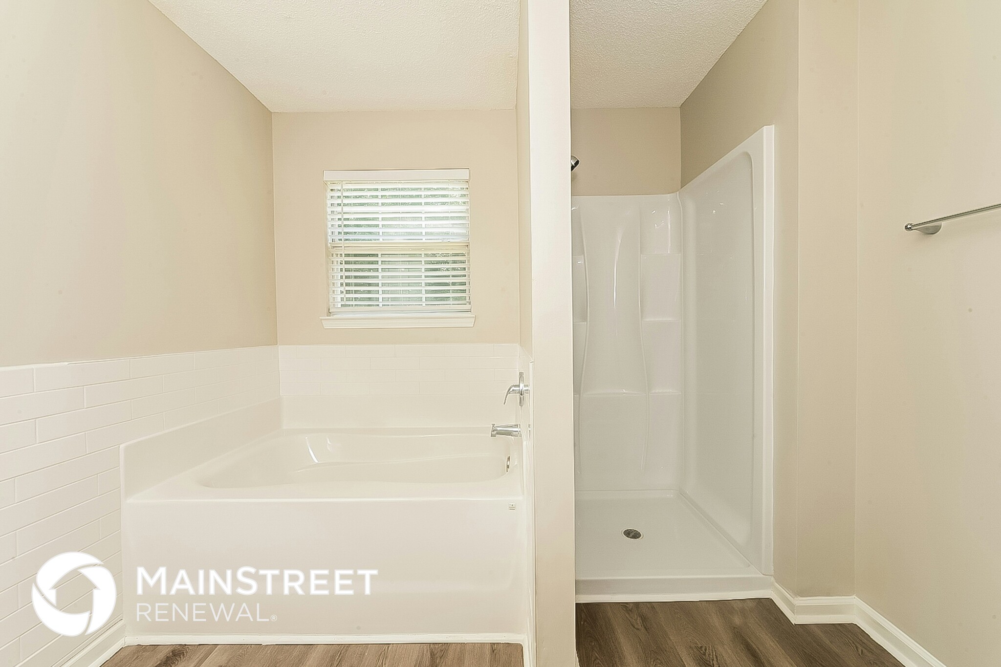 Building Photo - 43 Bridlewood Ct