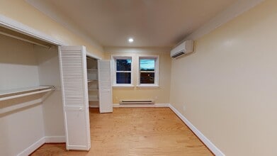 Building Photo - 5506 14th St Nw