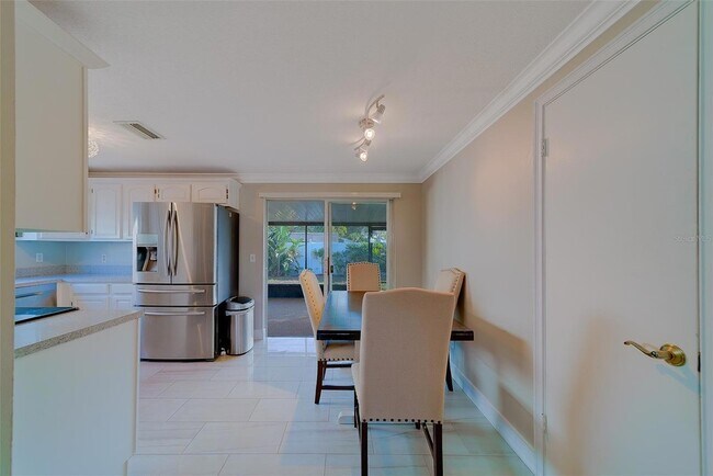 Building Photo - 10451 119th St