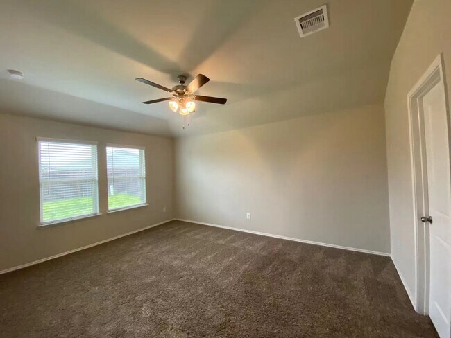 Building Photo - 1838 Gibbons Creek Dr