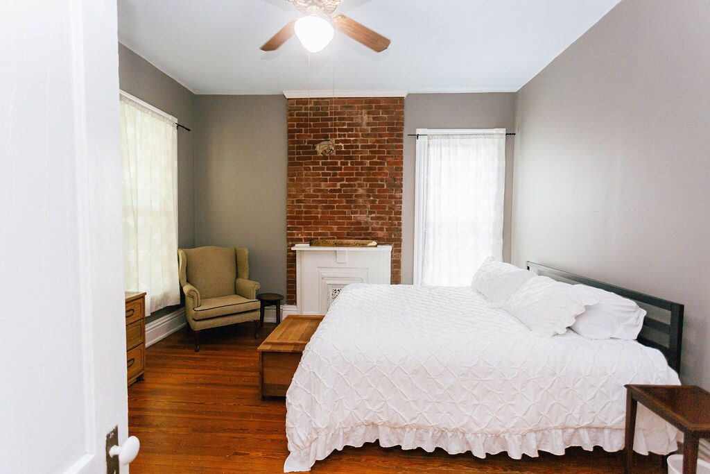 Building Photo - 1324 Highland Ave