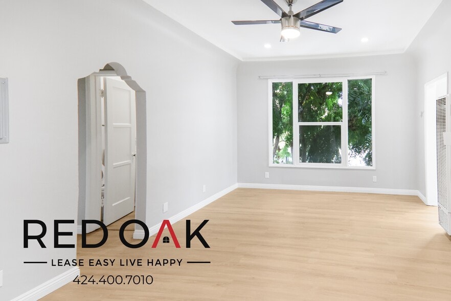 Building Photo - 366 Hayworth Ave