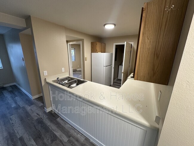 Building Photo - 4531 Boardwalk Dr