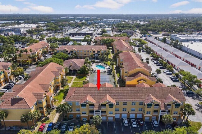 Building Photo - 10764 70th Ave N