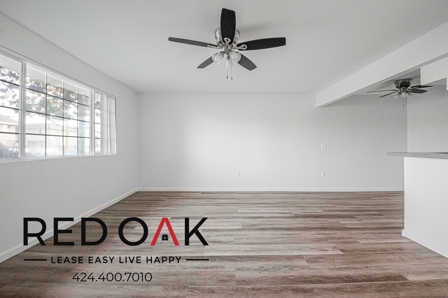 Building Photo - 1321 S Greenwood Ave