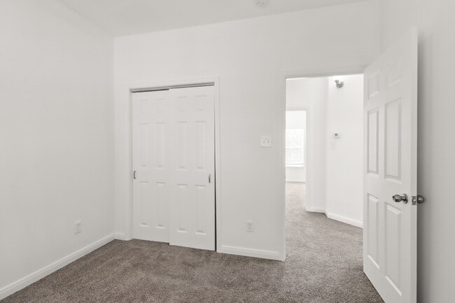 Building Photo - 8302 Tidwell Rd