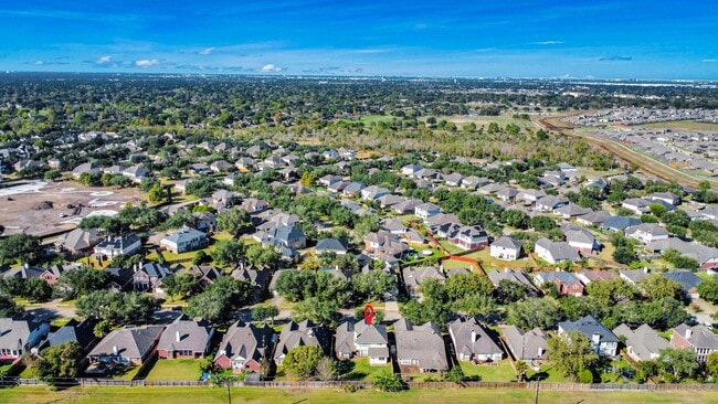 Building Photo - 1631 Mustang Crossing