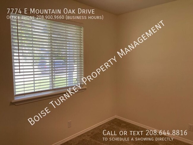 Building Photo - 7774 E Mountain Oak Dr