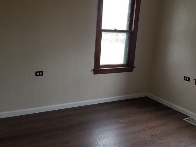 Building Photo - 2028 E South St