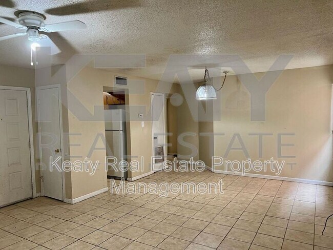 Building Photo - 409 Scotsdale St
