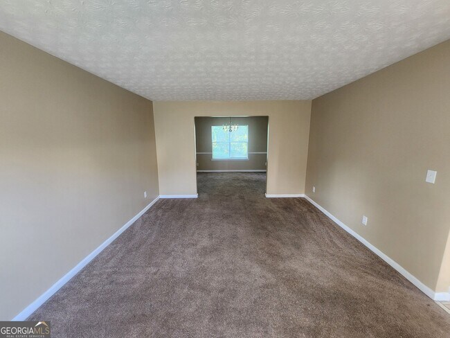 Building Photo - 5748 Wellborn Creek Dr
