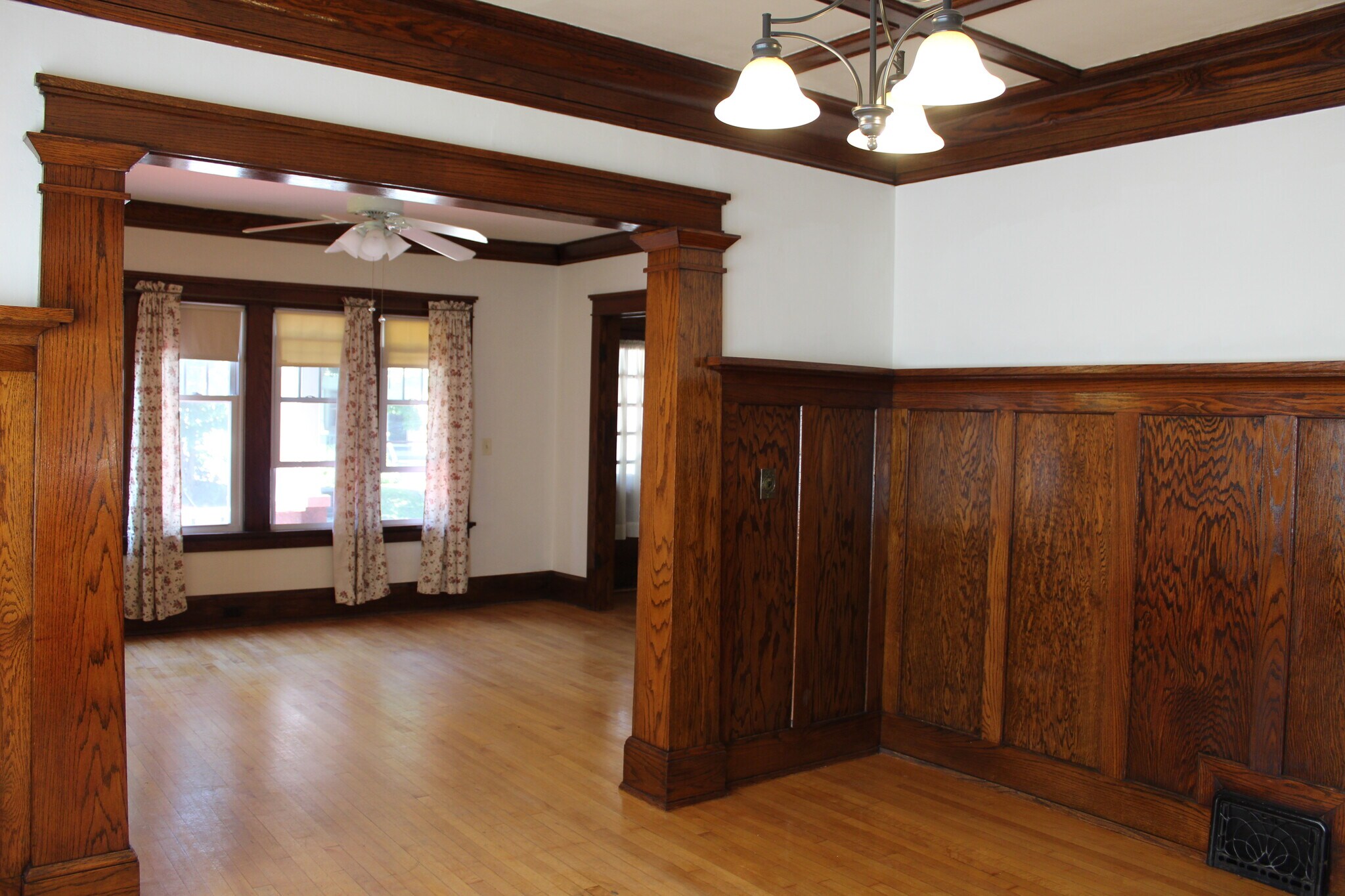 Building Photo - 2942 N Murray Ave