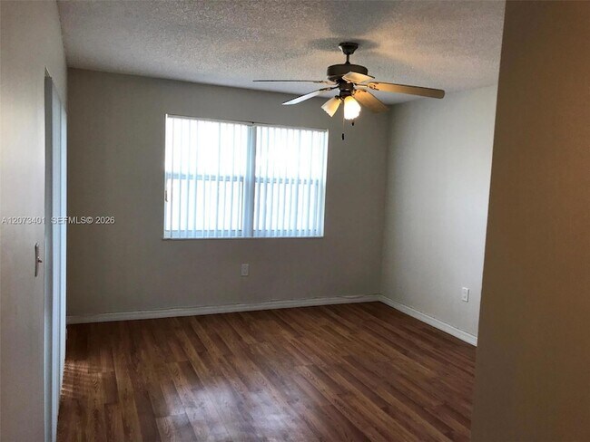 Building Photo - 8580 SW 212th St