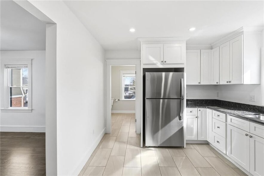 Building Photo - 1169 Chalkstone Ave