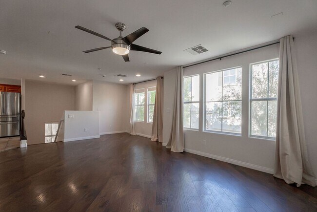 Building Photo - 4793 Hampstead Heath Ct